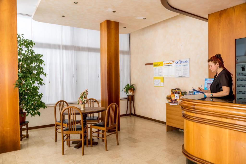 Hotel Alla Rotonda ليدو دي يسولو المظهر الخارجي الصورة