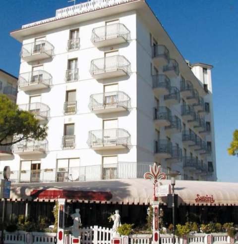 Hotel Alla Rotonda ليدو دي يسولو المظهر الخارجي الصورة